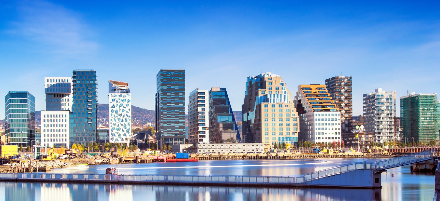 Oslo Bar Code area seen from the water on a sunny day