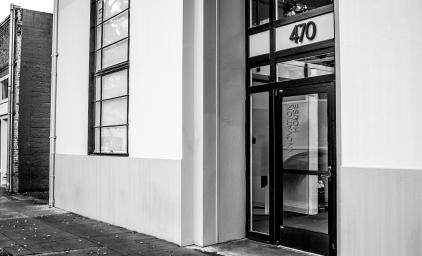 Door with the street number 470 above, leading in to the Nordic Innovation House in Silicon Valley.